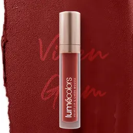 Olesan warna Vixen Glam dengan tube Velvet Lip & Cheek Mousse